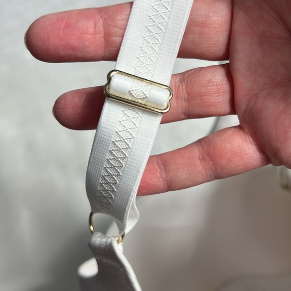 Vanity Fair Underwire White Bra 38DD - Picture 4 of 6